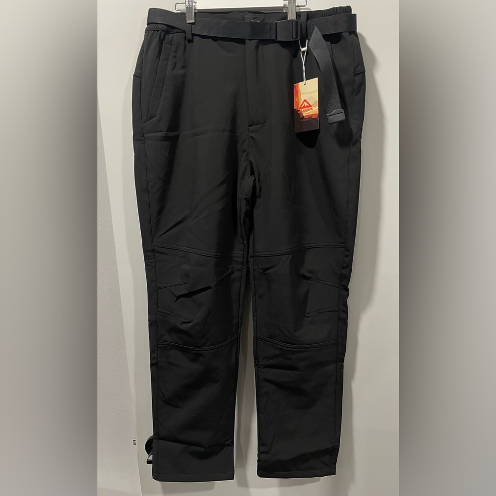 ATLASLAVA Outdoor Shareson Men’s waterproof hiking pants Sz. Large (32-34) NWT.